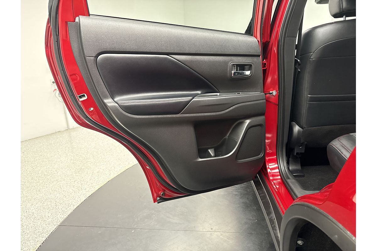 2021 Mitsubishi Outlander Black Edition ZL