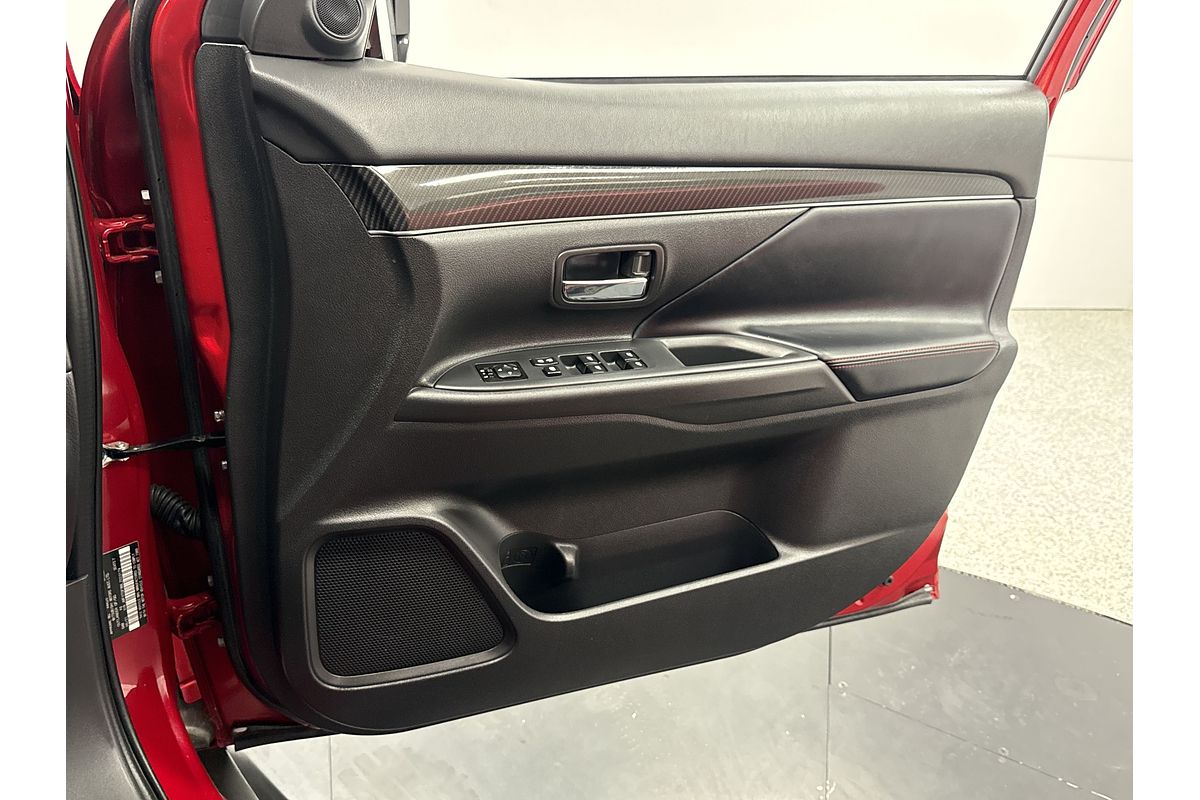 2021 Mitsubishi Outlander Black Edition ZL