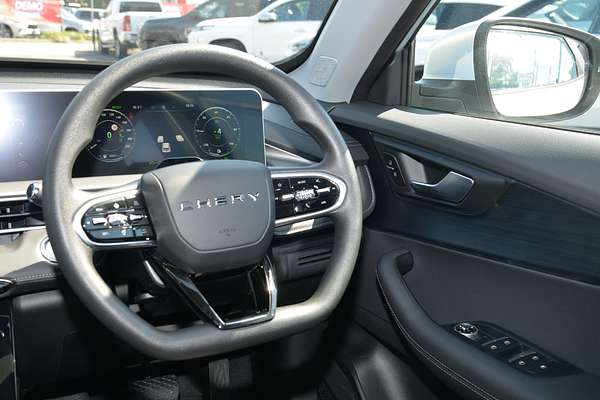 2025 Chery Tiggo 4 Hybrid Urban thumb-17