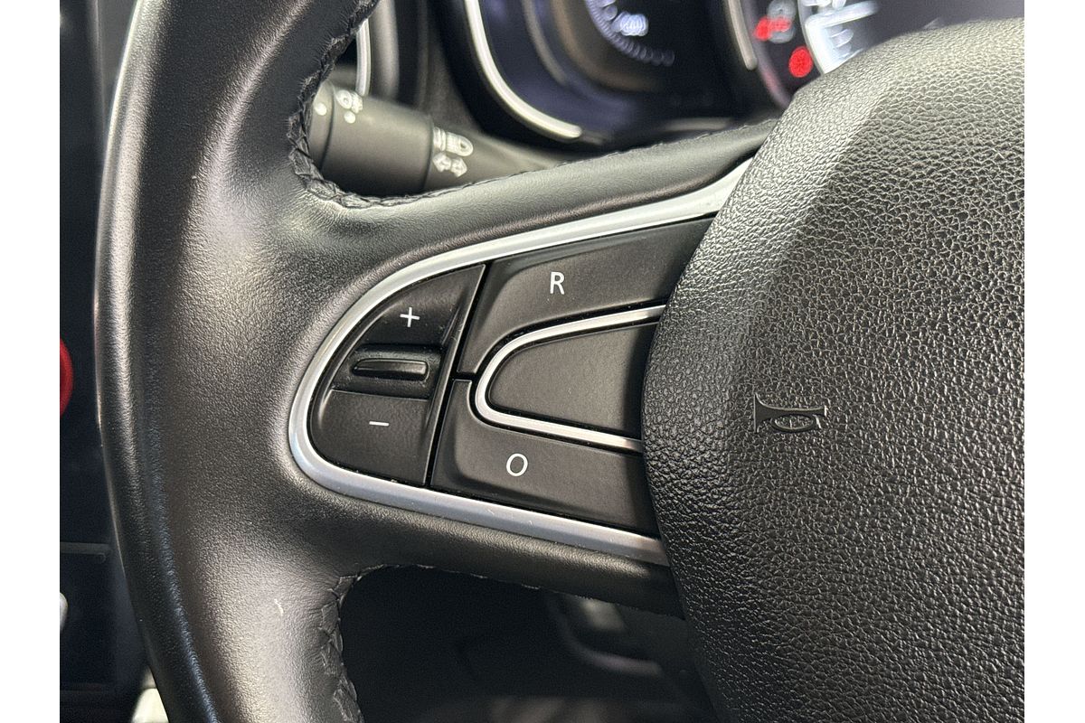 2023 Renault Koleos Life HZG