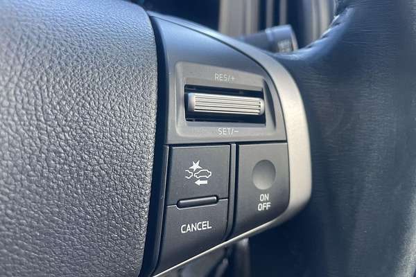 2025 Holden Colorado Z71 RG 4X4