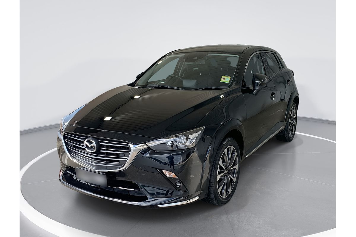 2023 Mazda CX-3 sTouring DK