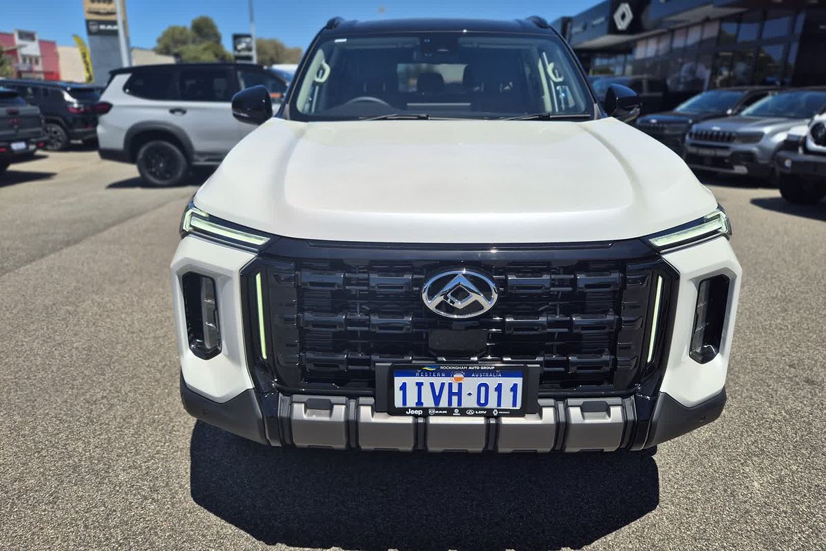 2025 LDV D90 Executive SV9A