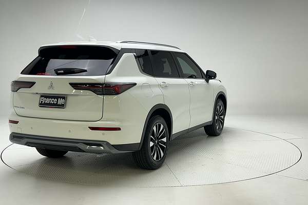 2025 Mitsubishi Outlander LS ZM thumb-1