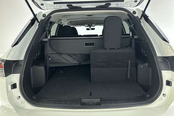 2025 Mitsubishi Outlander LS ZM thumb-20