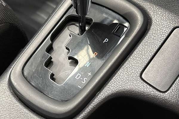 2022 Toyota Hilux Workmate TGN121R Rear Wheel Drive