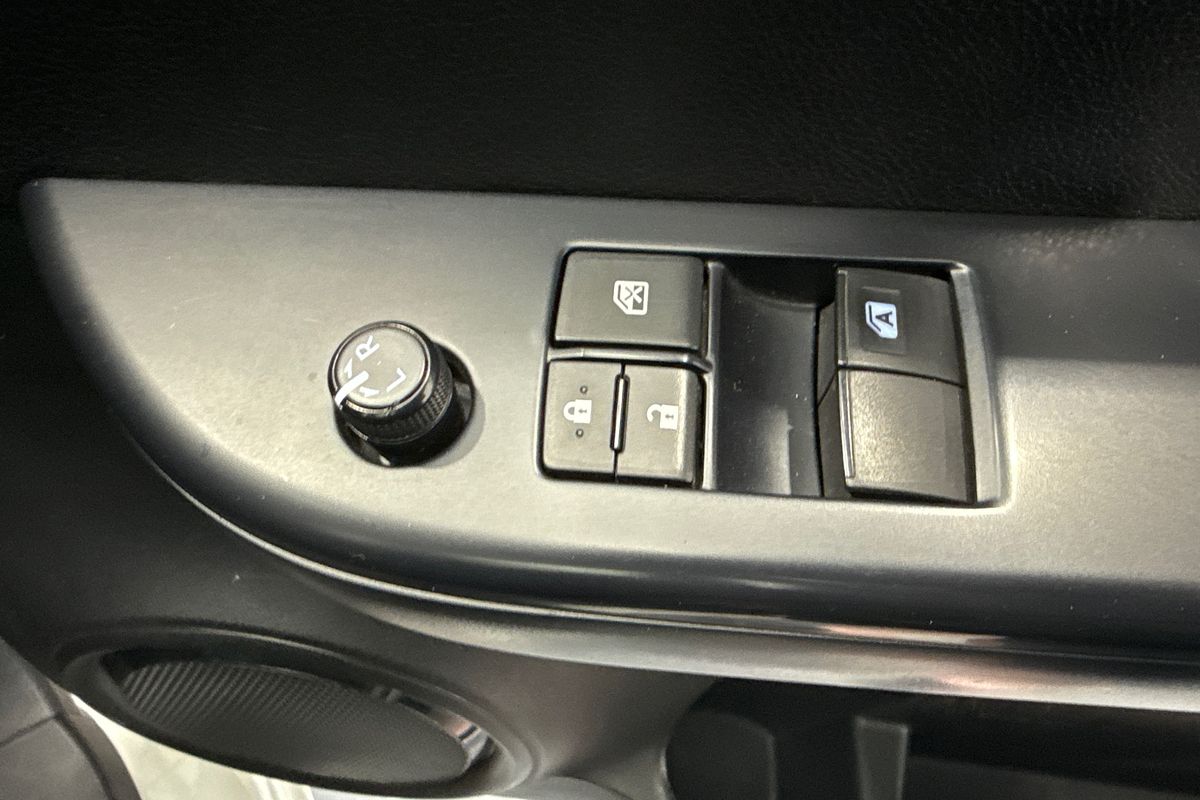 2022 Toyota Hilux Workmate TGN121R Rear Wheel Drive