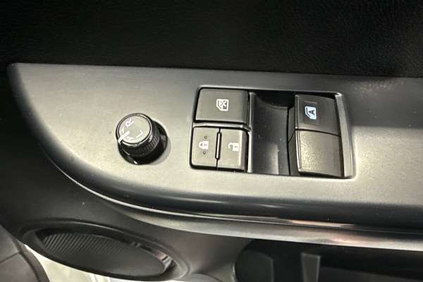 2022 Toyota Hilux Workmate TGN121R Rear Wheel Drive