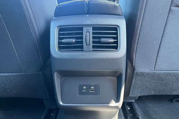 2024 Nissan X-TRAIL ST T33