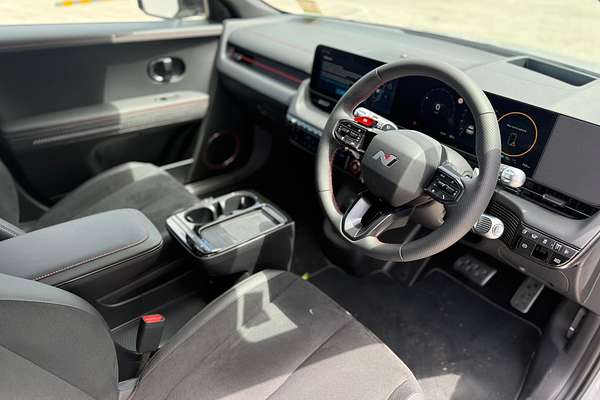 2025 Hyundai IONIQ 5 DYNAMIQ N Line NE.V5