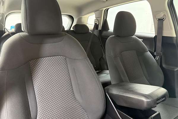 2023 Kia Sportage S NQ5