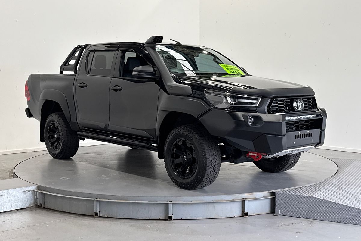 2021 Toyota Hilux RUGGED X (4x4) GUN126R FACELIFT 4X4