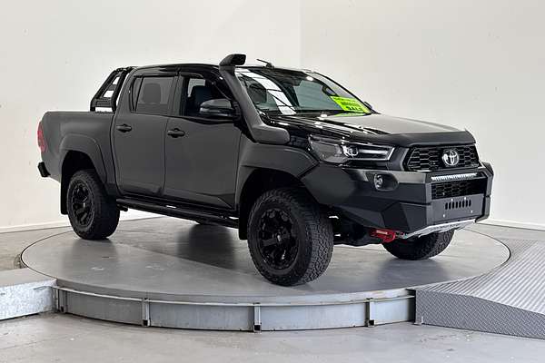 2021 Toyota Hilux RUGGED X (4x4) GUN126R FACELIFT 4X4