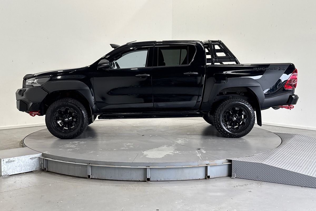 2021 Toyota Hilux RUGGED X (4x4) GUN126R FACELIFT 4X4