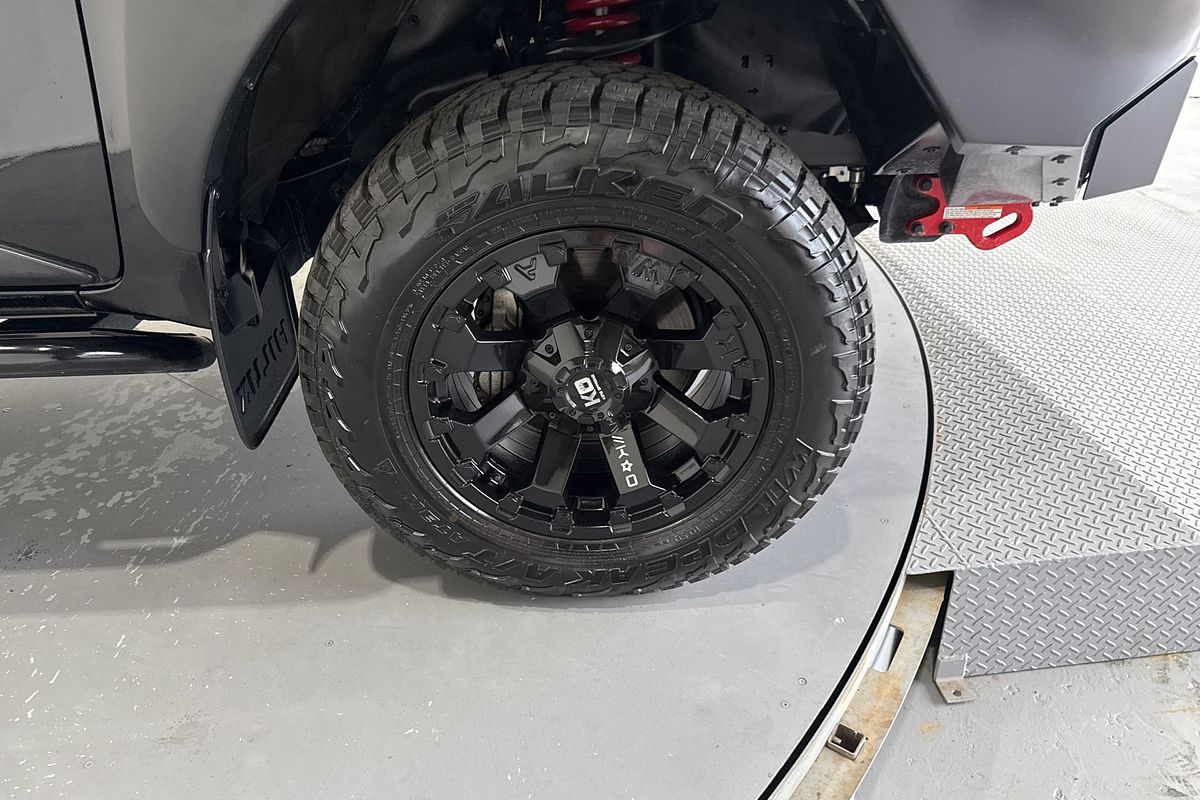 2021 Toyota Hilux RUGGED X (4x4) GUN126R FACELIFT 4X4