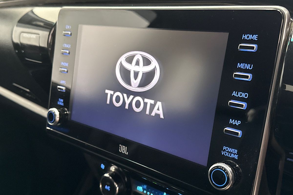 2021 Toyota Hilux RUGGED X (4x4) GUN126R FACELIFT 4X4