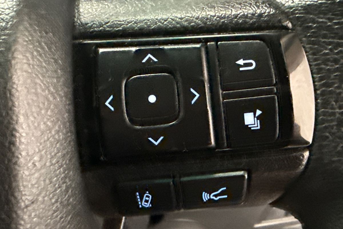 2021 Toyota Hilux RUGGED X (4x4) GUN126R FACELIFT 4X4