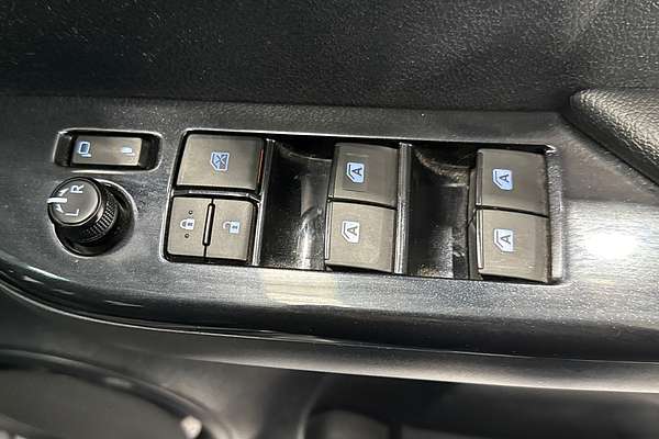 2021 Toyota Hilux RUGGED X (4x4) GUN126R FACELIFT 4X4