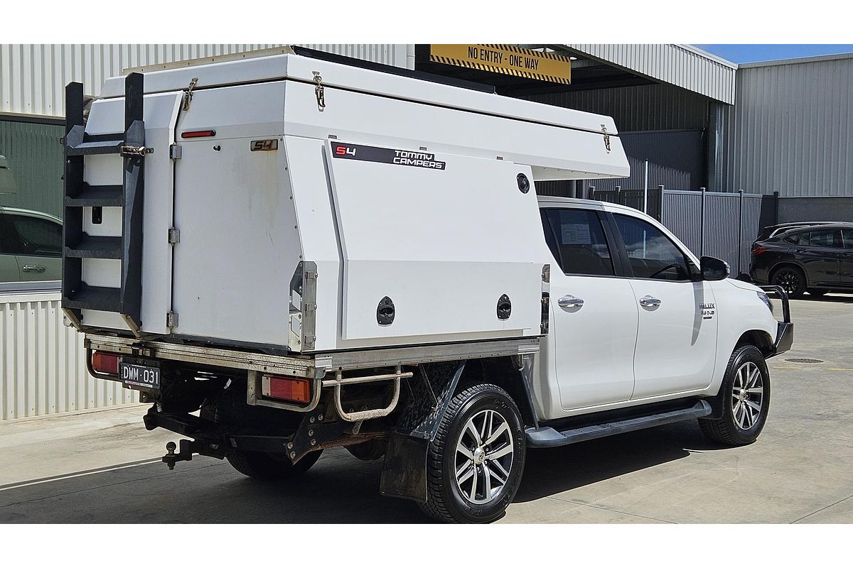 2017 Toyota Hilux SR5 GUN126R 4X4