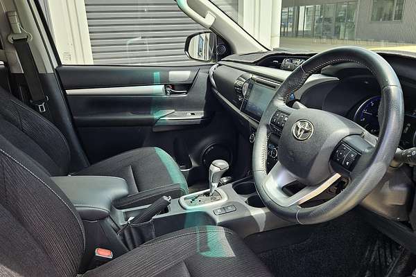 2017 Toyota Hilux SR5 GUN126R 4X4
