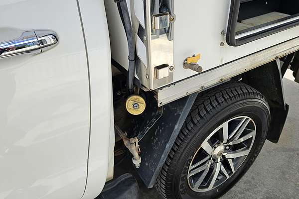 2017 Toyota Hilux SR5 GUN126R 4X4