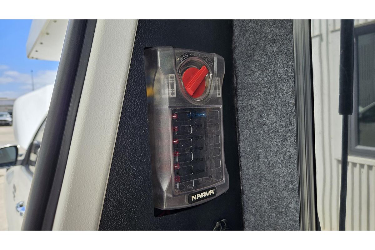 2017 Toyota Hilux SR5 GUN126R 4X4