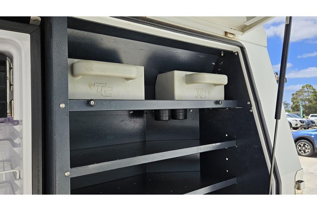 2017 Toyota Hilux SR5 GUN126R 4X4