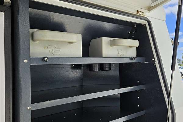 2017 Toyota Hilux SR5 GUN126R 4X4