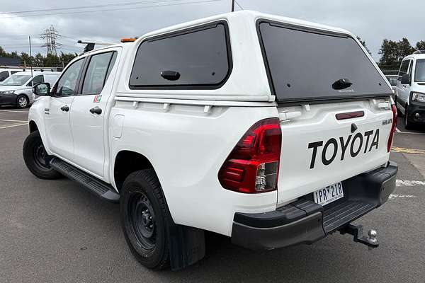 2018 Toyota Hilux SR GUN126R 4X4