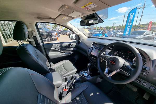 2025 Nissan Navara PRO-4X Warrior D23 4X4