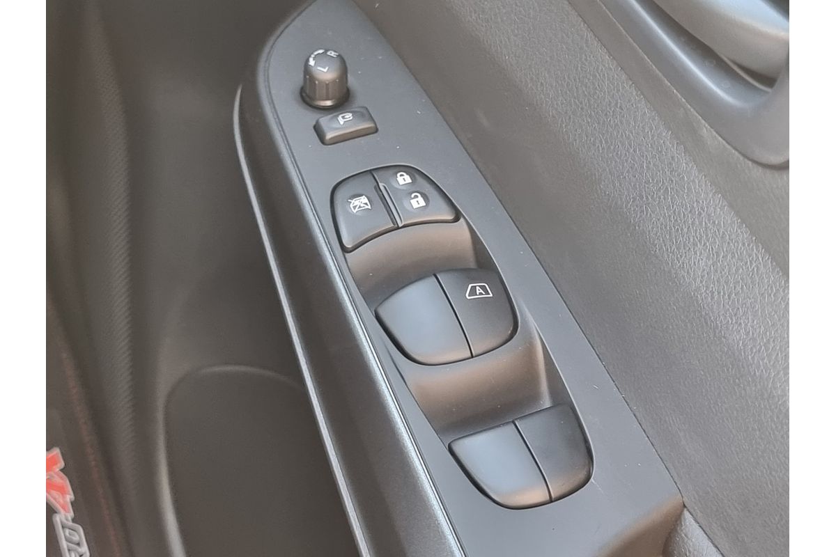 2025 Nissan Navara PRO-4X Warrior D23 4X4