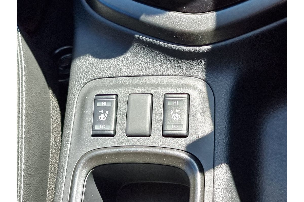 2025 Nissan Navara PRO-4X Warrior D23 4X4