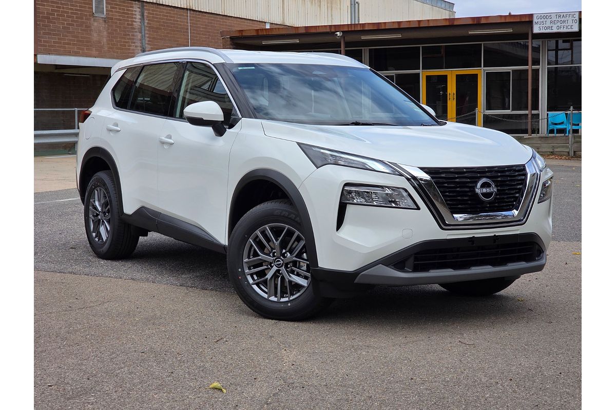 2025 Nissan X-TRAIL ST T33