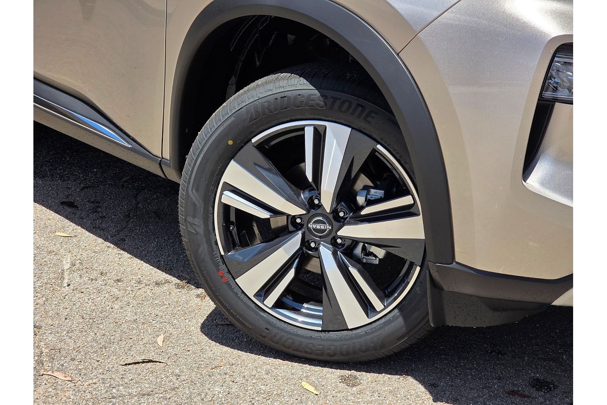 2025 Nissan X-TRAIL Ti T33