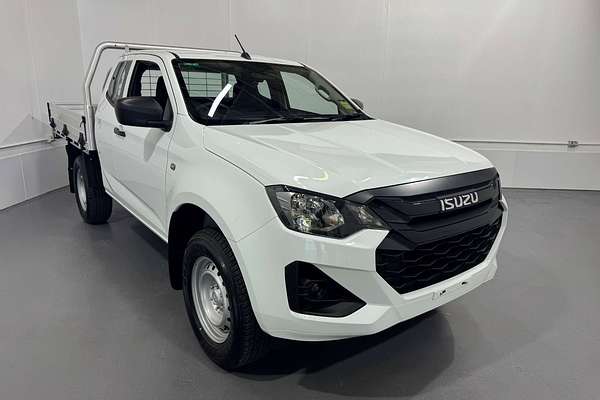 2025 Isuzu D-MAX SX 4X4