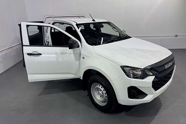 2025 Isuzu D-MAX SX 4X4