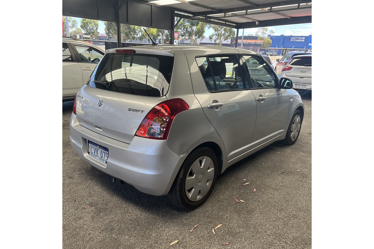 2008 Suzuki Swift  RS415