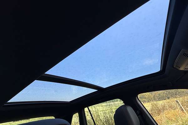 2023 Volkswagen Tiguan R 5N