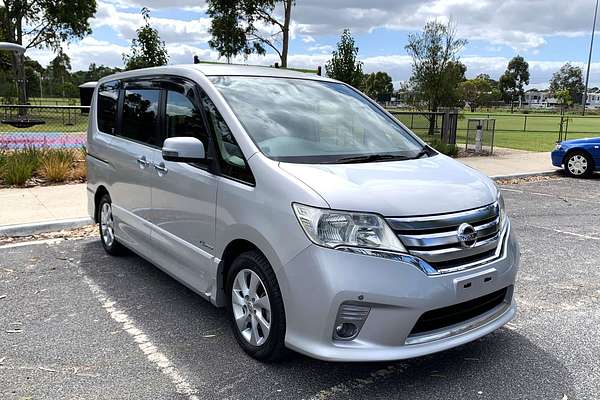 2013 Nissan Serena HIGHWAY STAR G (HYBRID) C26