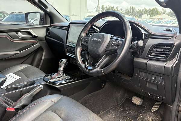 2022 Isuzu D-MAX X-TERRAIN 4X4