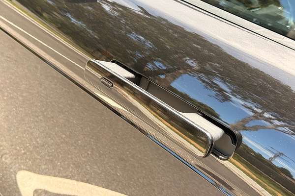 2019 Land Rover Range Rover Evoque P200 R-Dynamic S L551