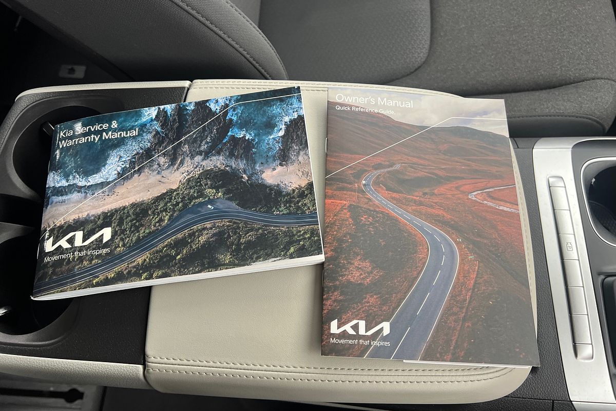 2023 Kia Carnival S KA4