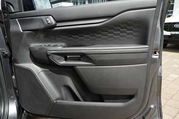 2025 Ford Ranger XLS 4X4 2.0L