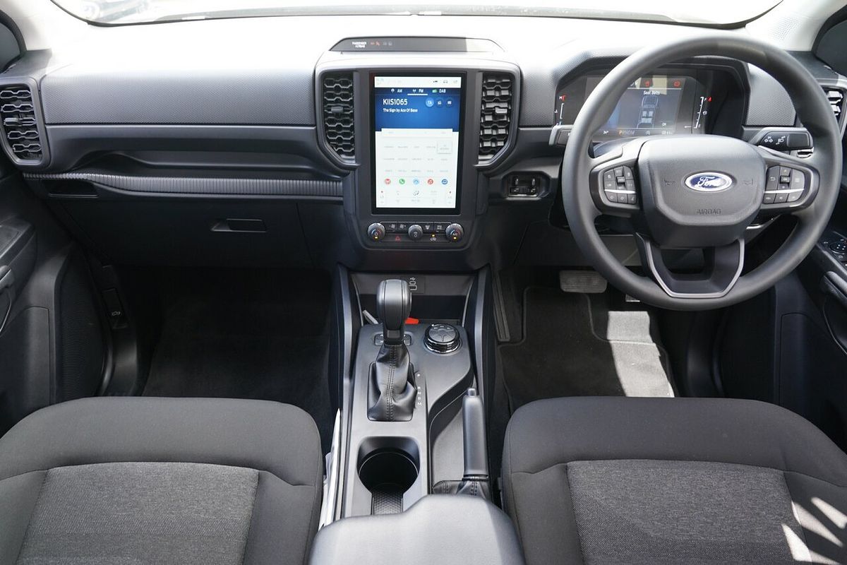 2025 Ford Ranger XLS 4X4 2.0L