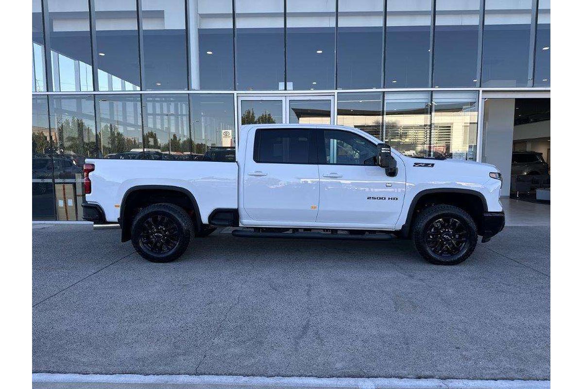 2025 Chevrolet Silverado HD LTZ Premium W/Tech Pack T1 4X4