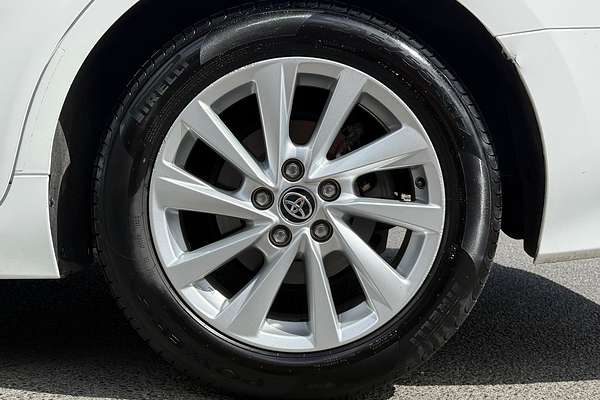 2021 Toyota Camry Ascent AXVH70R