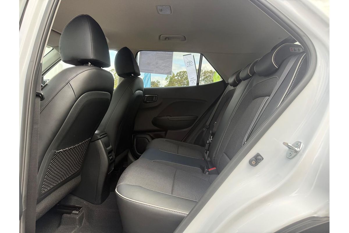 2024 Hyundai Venue Elite QX.V5