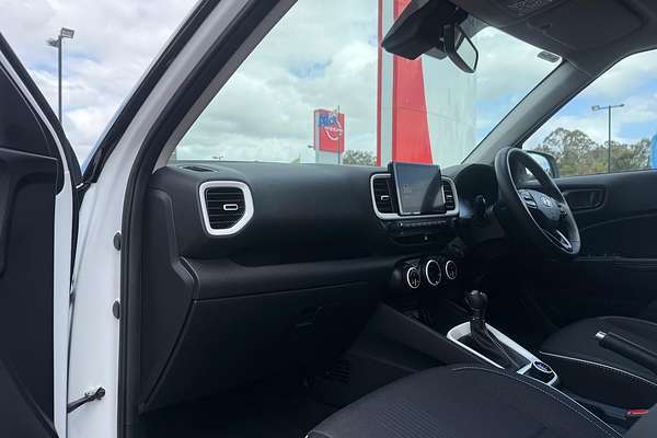 2024 Hyundai Venue Elite QX.V5