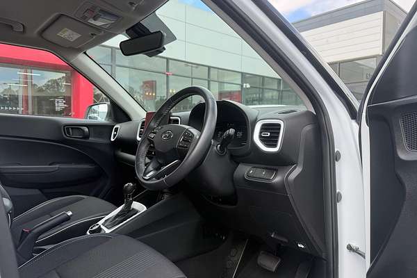 2024 Hyundai Venue Elite QX.V5