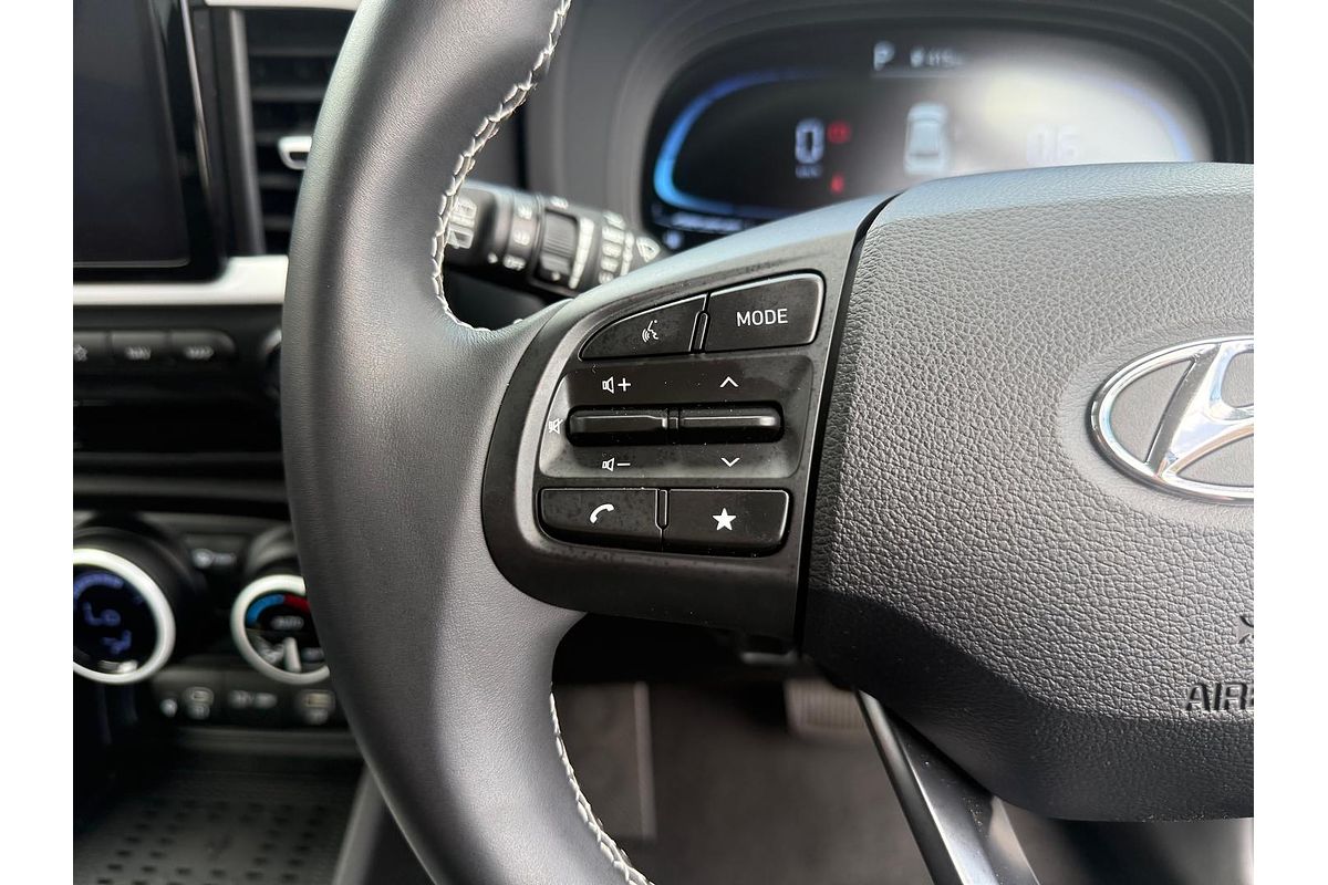 2024 Hyundai Venue Elite QX.V5